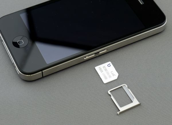 Top eSIM Options for a Seamless Trip to Switzerland